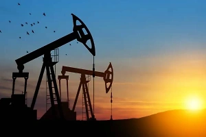 Страны ОПЕК+ нарастят объёмы добычи нефти в апреле 2025 года